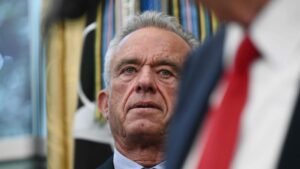 Americká vláda snižuje doporučený počet očkování pro děti