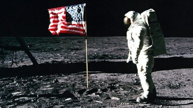 Nový závod na Měsíc mezi USA a Čínou